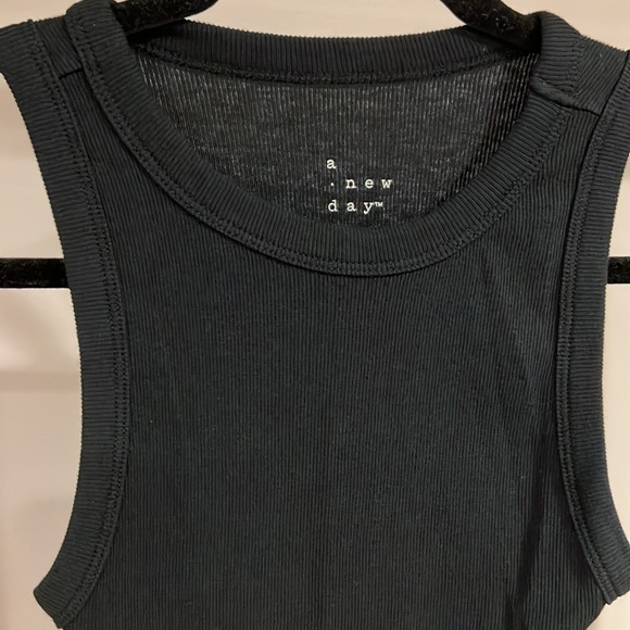 A New Day Slim Fit Ribbed Tank Top - Picture 2 of 5